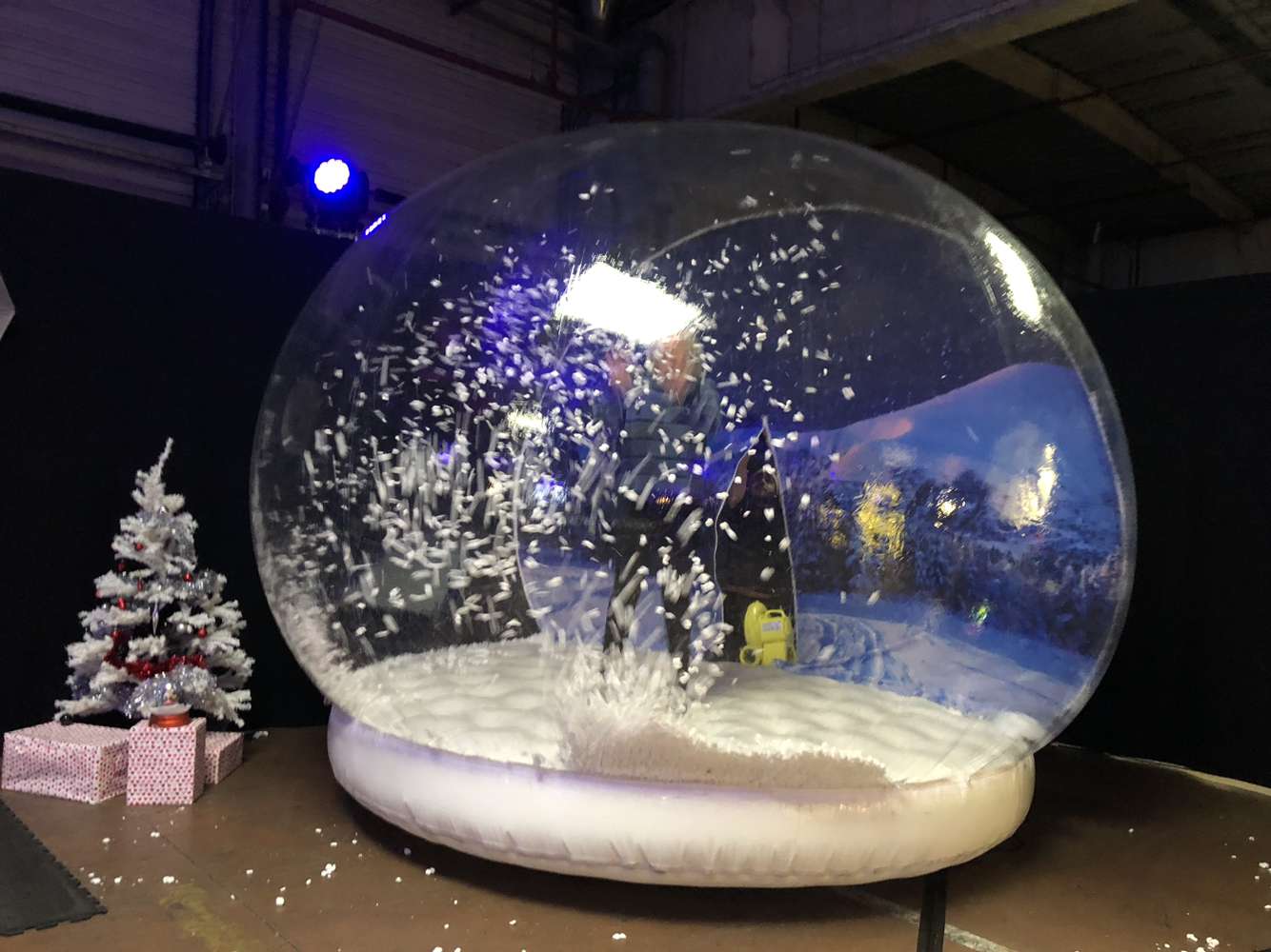 Boule à neige gonflable géante pour animations magiques !